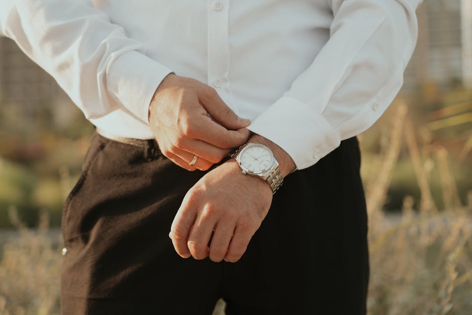 The Timeless Elegance of Wristwatches: A Comprehensive Guide