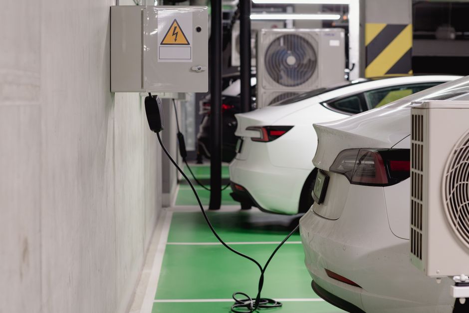 Cómo llevar a cabo una instalación de puntos de recarga eléctrico de forma eficiente