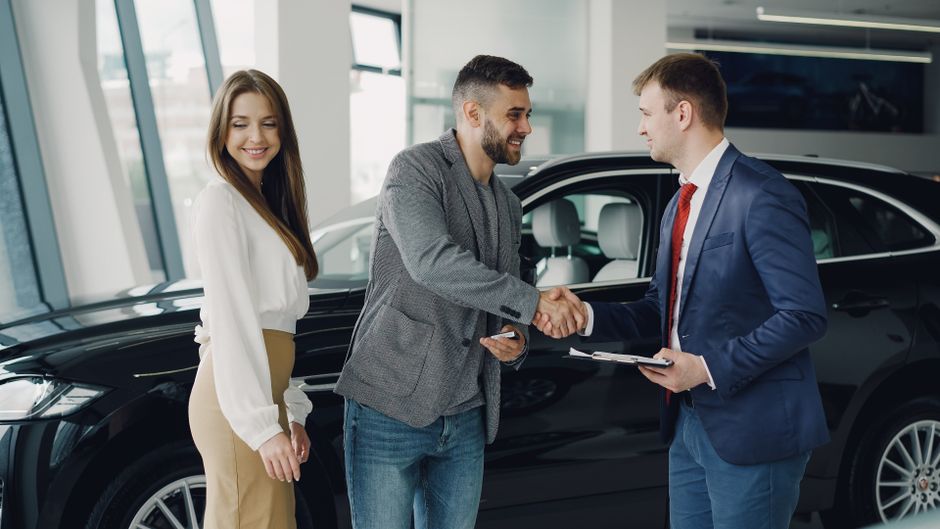 Cómo encontrar alquiler de coches baratos para tus viajes