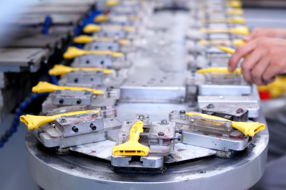 Understanding the Role of Rubber Molding Manufacturers