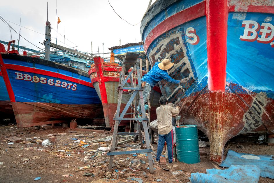 Essential Guide to Choosing the Right Boat Repair Shop