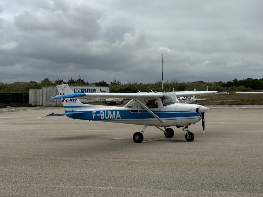 Cómo elegir la mejor escuela de vuelo cerca de ti