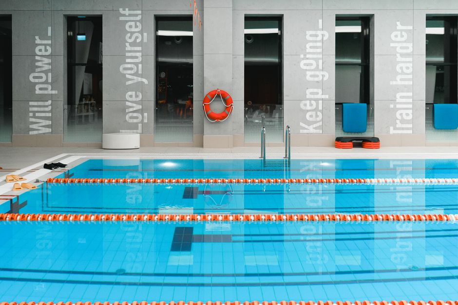 The Ultimate Guide to Pool Cleaning: Tips and Techniques