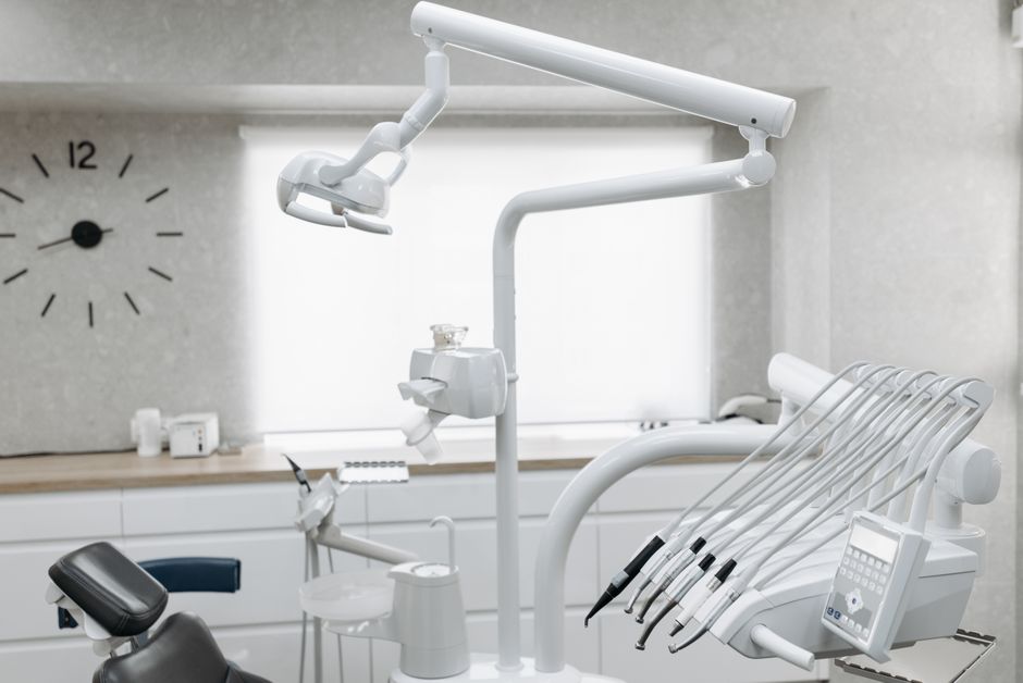 Essential Guide to Choosing the Right Dental Equipment Supplier