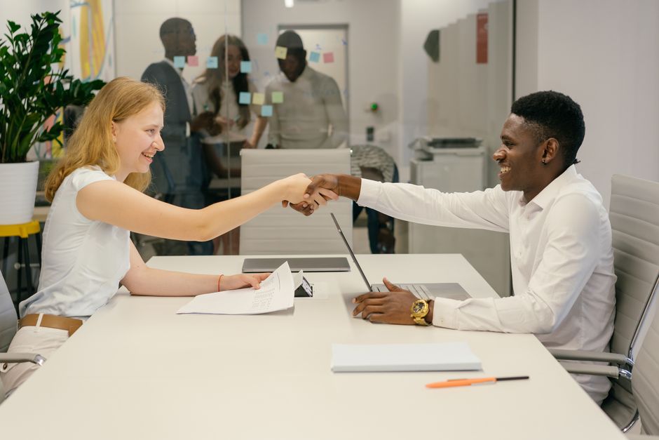 Navigating the Benefits of Outplacement Services for Your Business